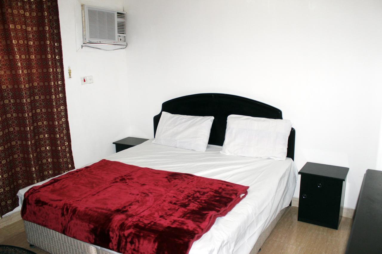 Al Eairy Apartment-Alqaseem 1 Burajda Kültér fotó